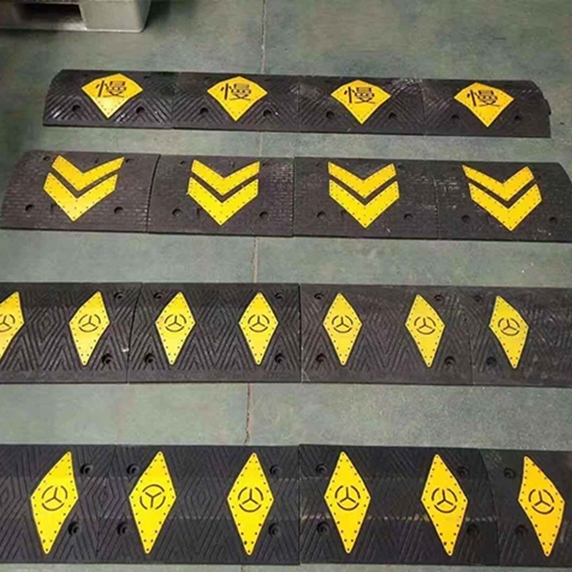 保定保定减速带,减速带厂家,郑州减速带